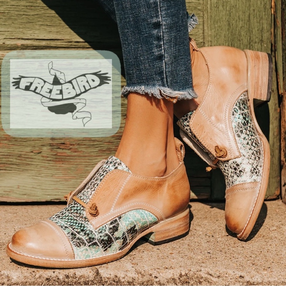 HP 🥳 Freebird by Steven Mabel Oxford Slip-On Bootie in Turquoise Multi